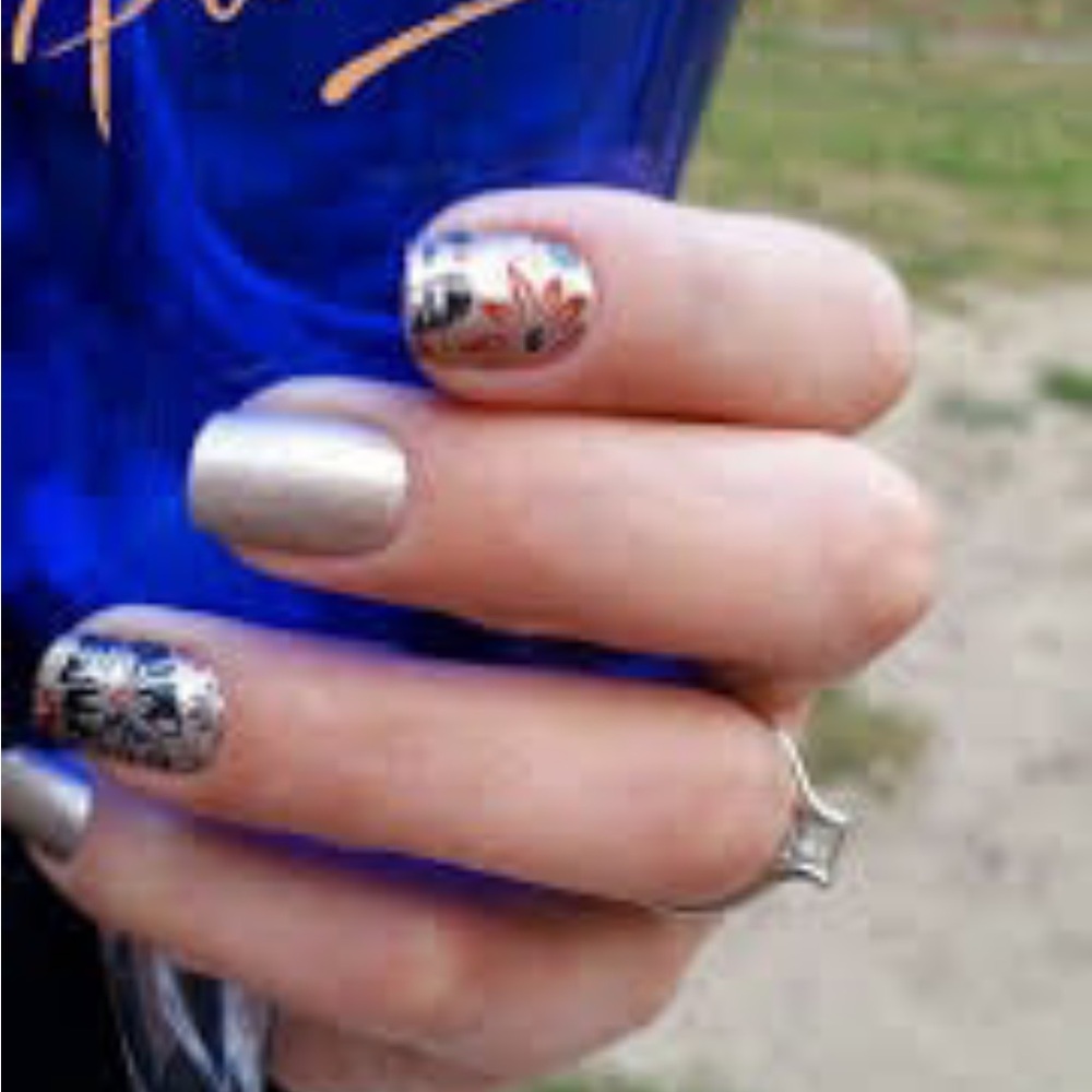 *Retired, HTF* Color Street: Petal Pusher | Gold Floral Metallic Blue Red Fall - Picture 6 of 9